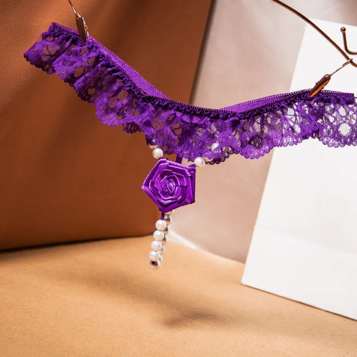 STR0145 – Γυναικείο string με Πέρλες και Δαντέλα One Size - Image 6