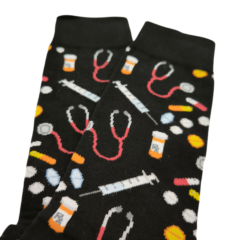 UN0276 – Κάλτσα ψηλή UNISEX – Medical Fun Μαύρες – Ιατρικό Σχέδιο - Image 3