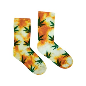 UN0300 – Κάλτσα ψηλή UNISEX – TIE DYE CANNABIS